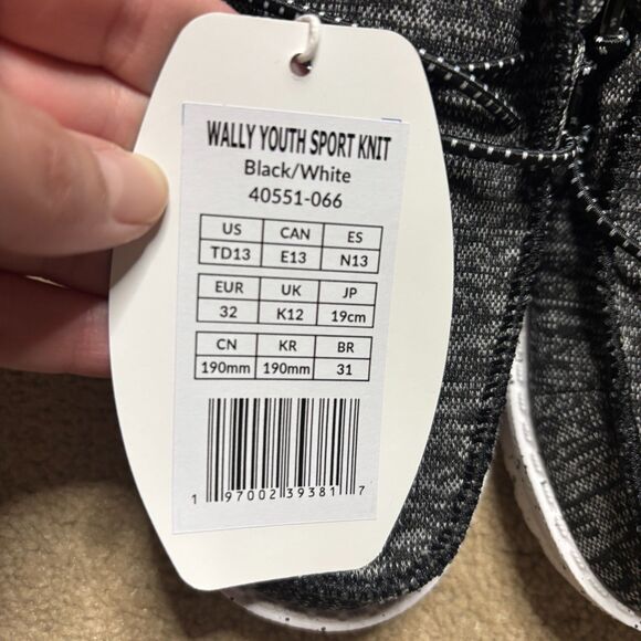 Hey Dude NWT Wally Youth Sport Knit Black and Grey Kids Slip On Shoes Kids 13 - Picture 8 of 10
